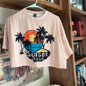 Women’s crop beach tee